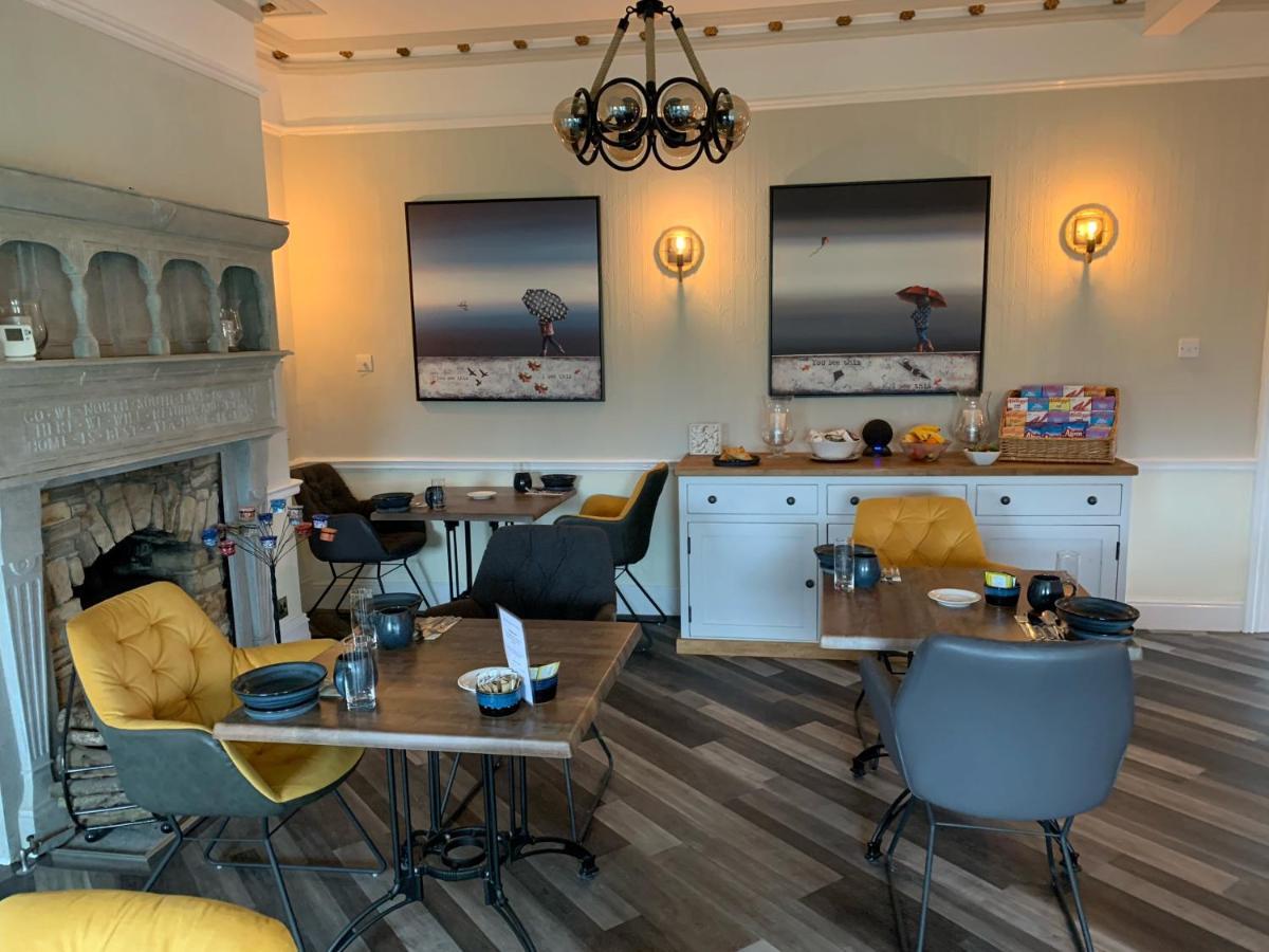 The Station Guest House Galmpton Экстерьер фото